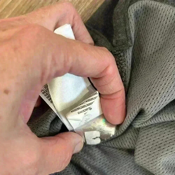 The North Face FlashDry Polo Shirt Men’s M Gray Performance Wicking Outdoor - Picture 11 of 14